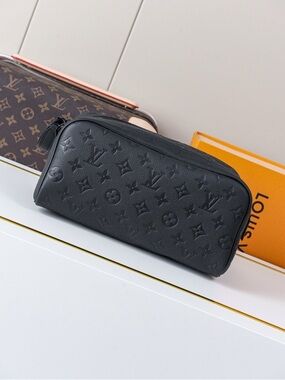 LOUIS VUITTON Bag New LV Bag